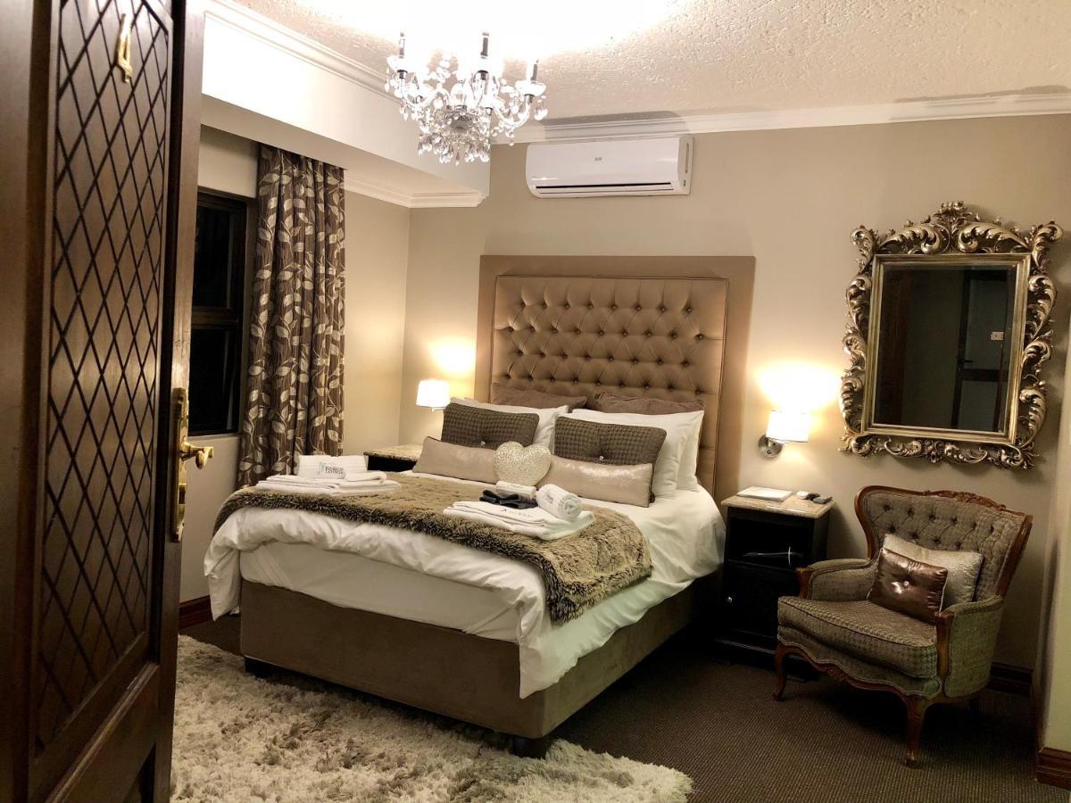 Kosmos Lodge Hartbeespoort Buitenkant foto