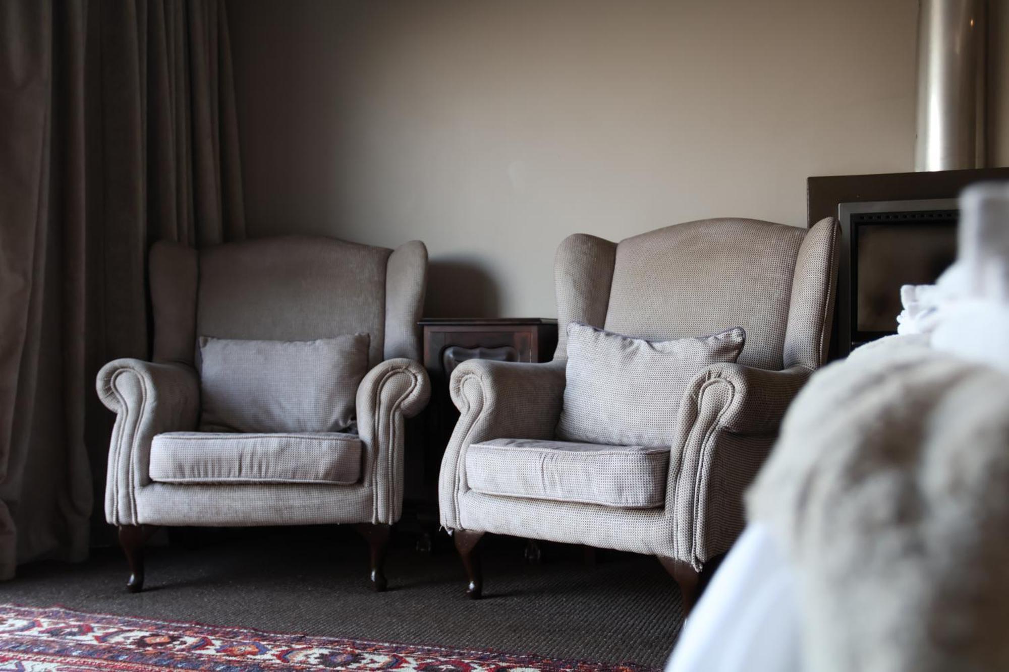 Kosmos Lodge Hartbeespoort Buitenkant foto