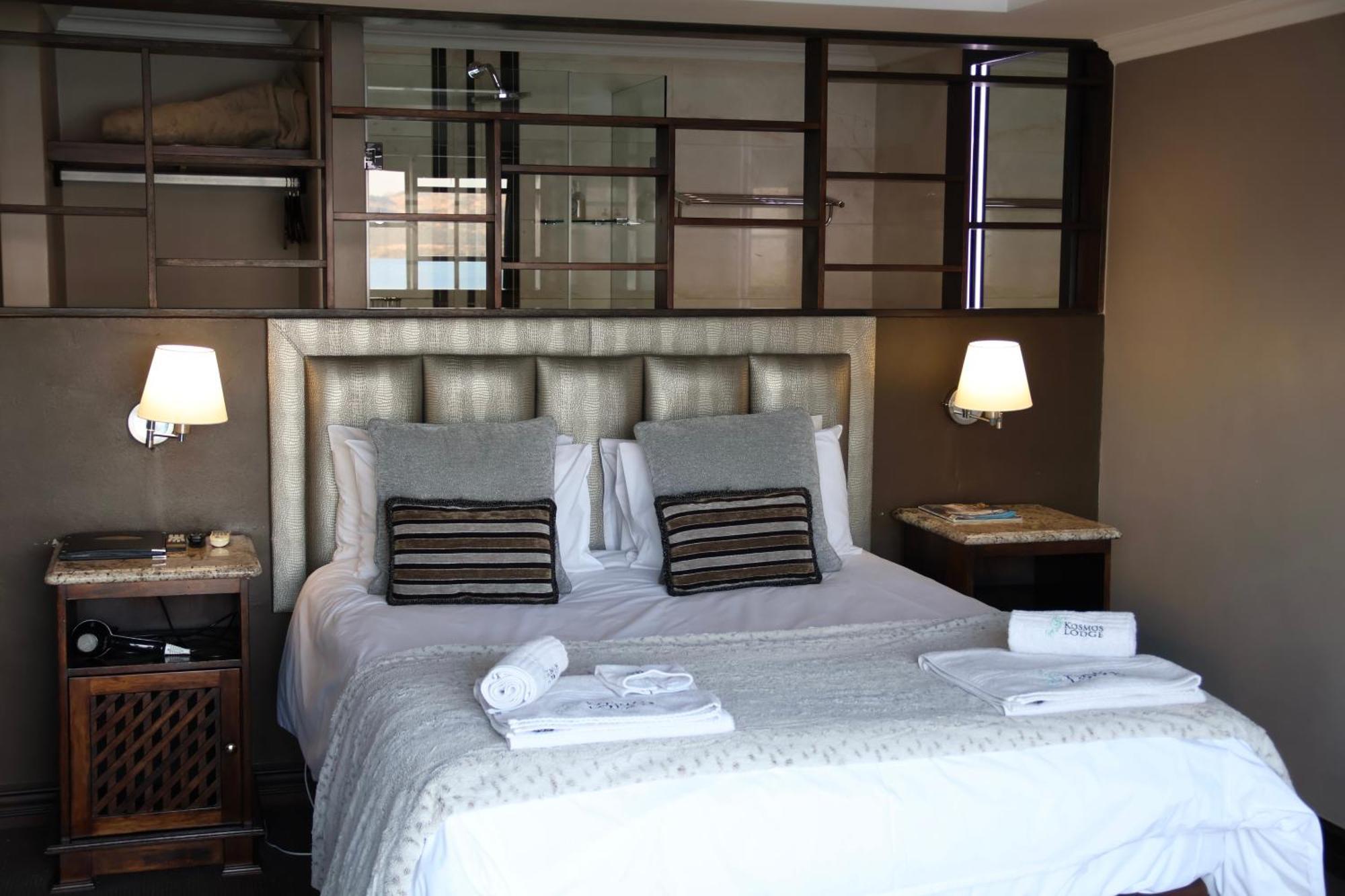 Kosmos Lodge Hartbeespoort Buitenkant foto