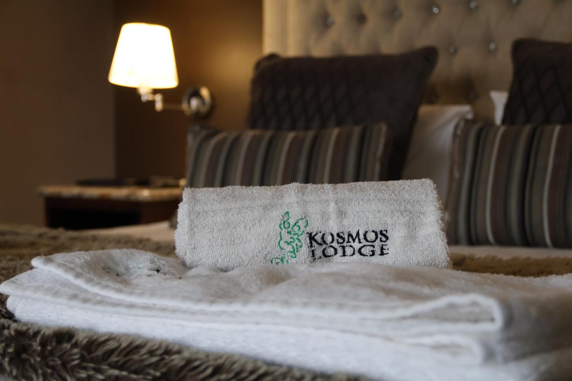 Kosmos Lodge Hartbeespoort Buitenkant foto